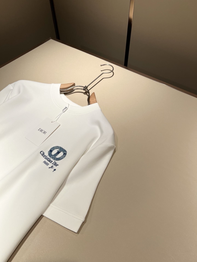 chr1st1an D10r t-shirts